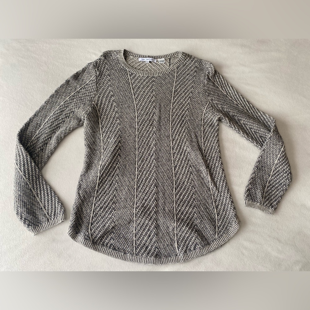 Eight Eight Eight Sweater Sz L